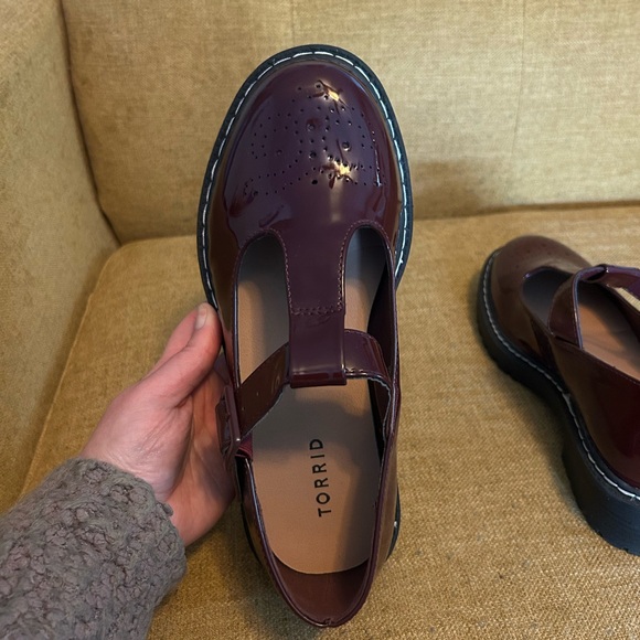 Torrid Women's Burgundy Mary Jane Shoes - Picture 2 of 4